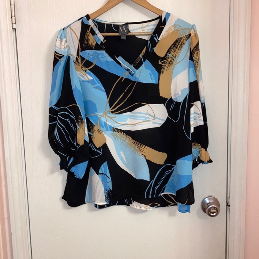 Worthington Black top with blue and gold design